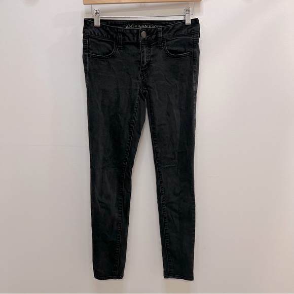 𝅺AMERICAN Eagle Black Jegging - Picture 1 of 10